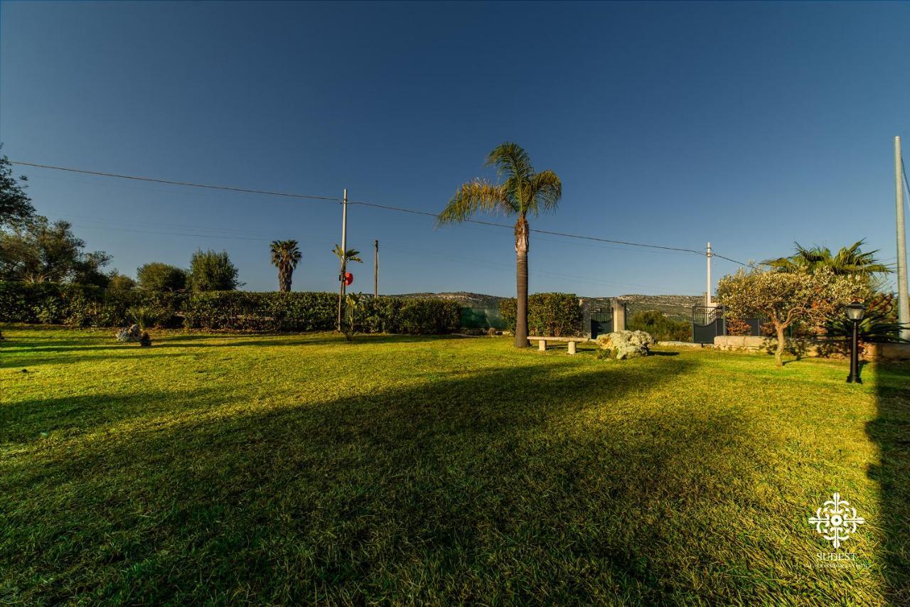 Villa Clara Country Retreat Solarino Kültér fotó