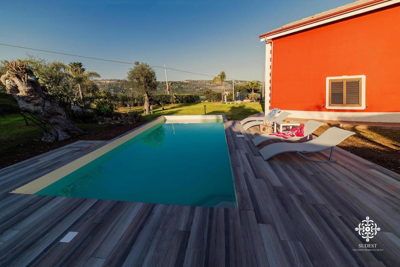 Villa Clara Country Retreat Solarino Kültér fotó