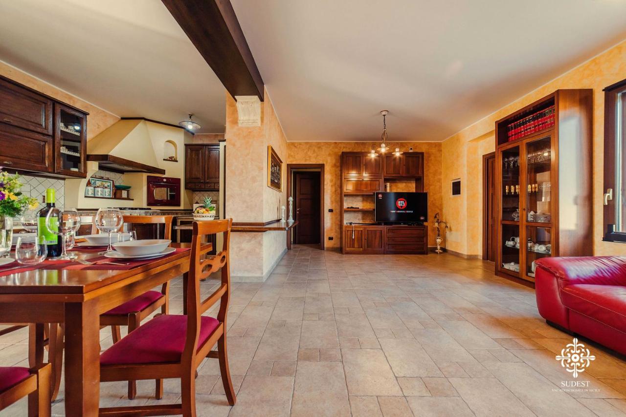 Villa Clara Country Retreat Solarino Kültér fotó